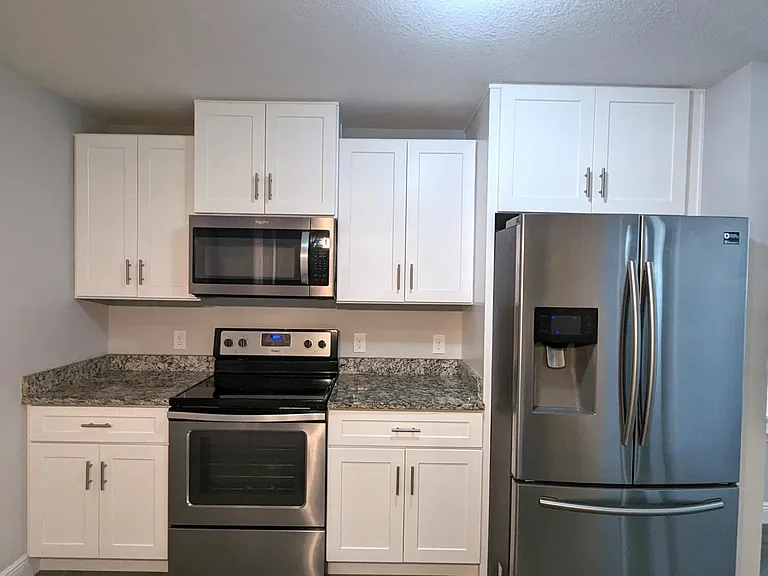 6762 Valerie Ln — Photo 8