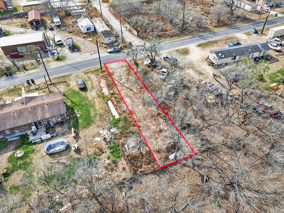 1st image of 18962 Lagloria Rd LOT 124