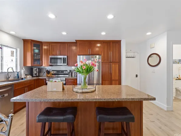 91-1063 Aawa Dr, Ewa Beach, HI 96706