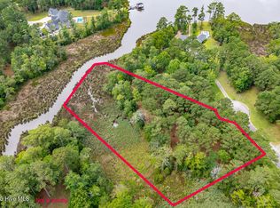 960 Southern Plantation Drive N, Oriental, NC 28571