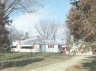 2010 E Riley Thompson Rd, Twin Lake, MI 49457