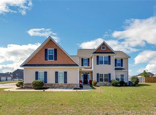 122 Wheatfield Ct, Raeford, NC 28376