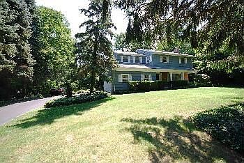 1st image of 51 William Penn Dr