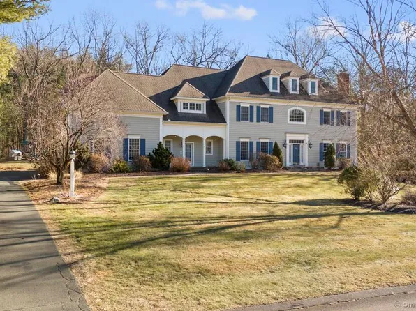 5 Whitney Lane, Simsbury, CT 06092