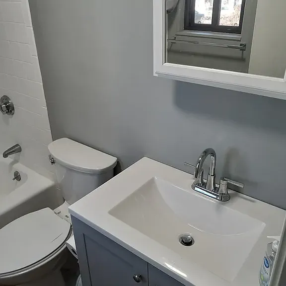 566 Washington St #14 — Photo 2