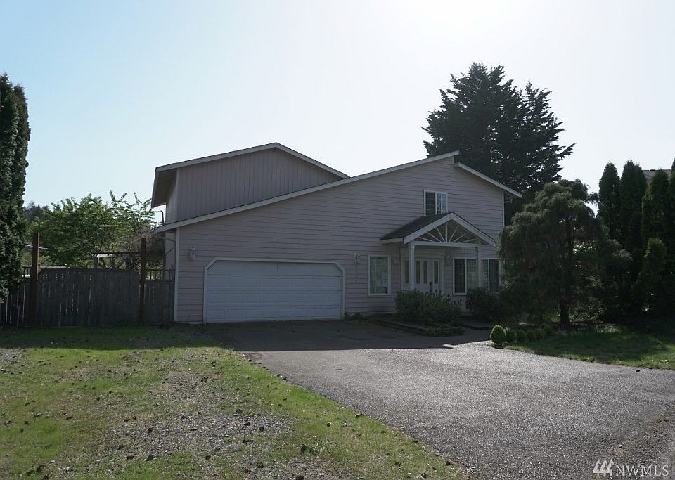 1st image of 7909 Lorna Dr SE