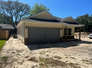 93 Hawkins Rd, Fort Walton Beach, FL 32547