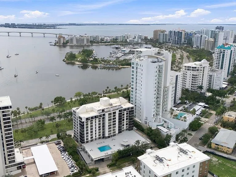 707 S Gulfstream Ave #207 — Photo 62