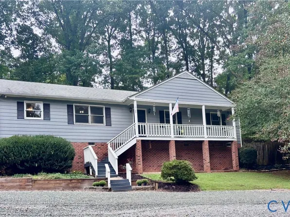 2109 Autumn Oaks Ln, Powhatan, VA 23139