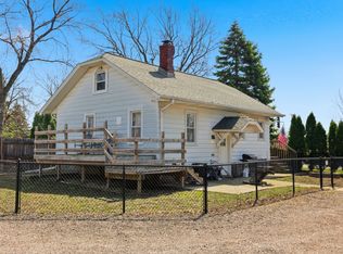 307 W Army Trail Rd, Bloomingdale, IL