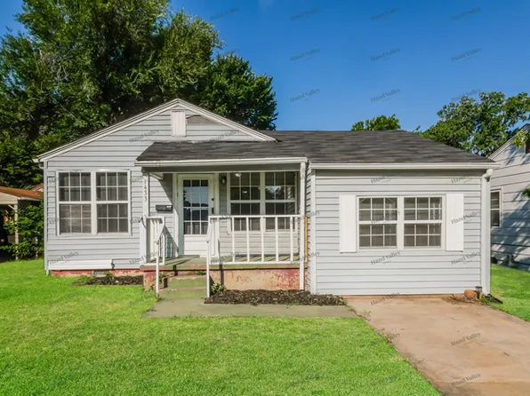 1433 Maple Dr, Midwest City, OK 73110