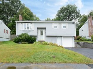 52 Venus Dr, Worcester, MA 01605
