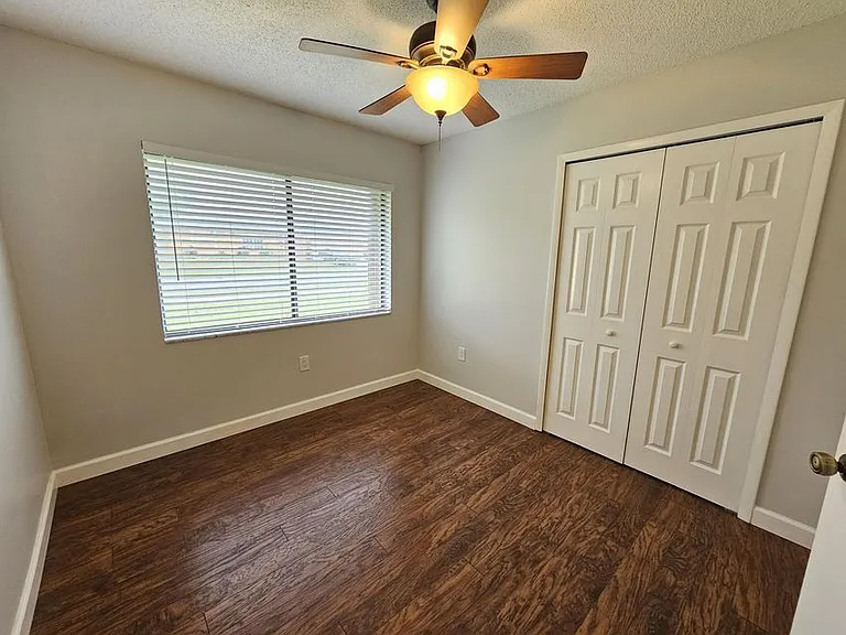 6527 Pleasant Ave — Photo 10