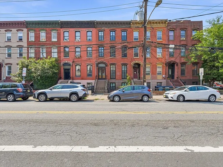 155 Grand St #2 — Photo 25