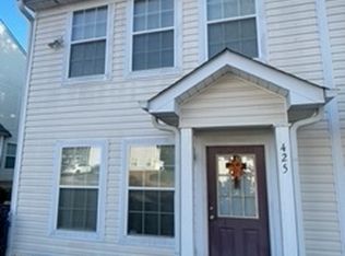 425 Inkberry Dr S, Atlanta, GA 30349