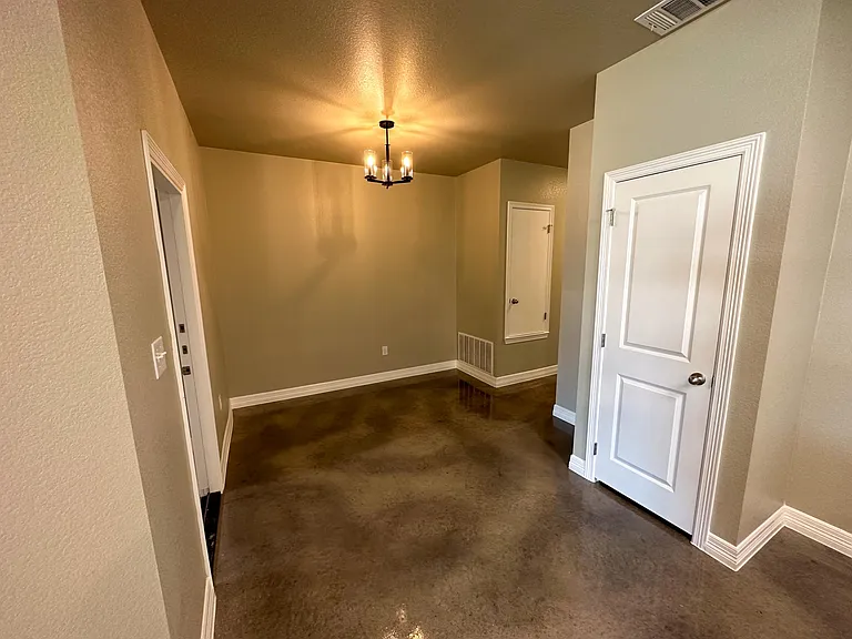 1121 Antelope Trl #B — Photo 5