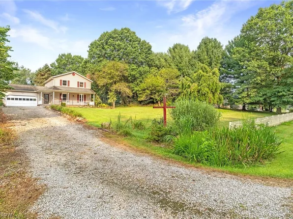 1404 Kristen Cir, Mogadore, OH 44260