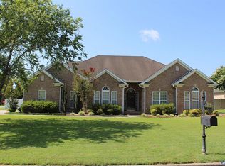 46 Little Creek Xing, Decatur, AL 35603