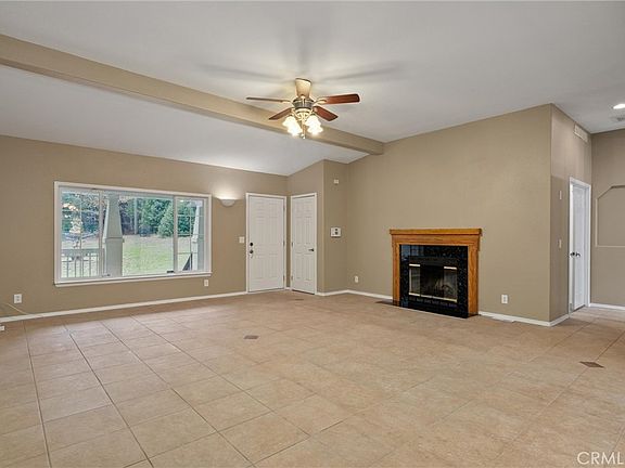 3rd image of 17 Weiss Hill Rd