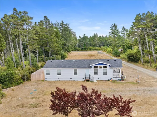 1225 204th Lane, Ocean Park, WA 98640