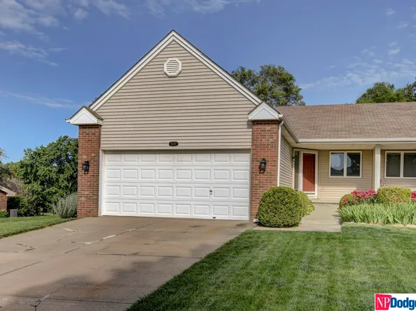 5820 S 147th St, Omaha, NE 68137