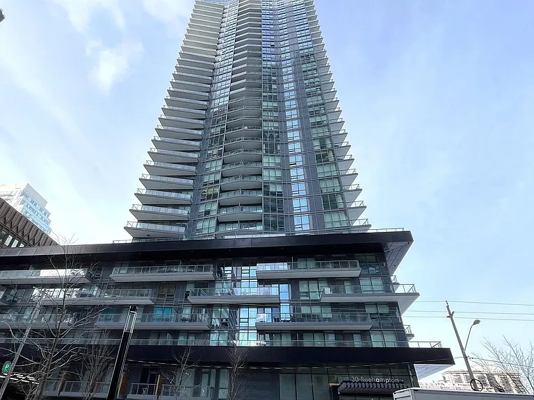 30 Roehampton Ave #2410 — Photo 1