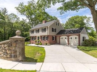 512 Fellsway E, Stoneham, MA 02180