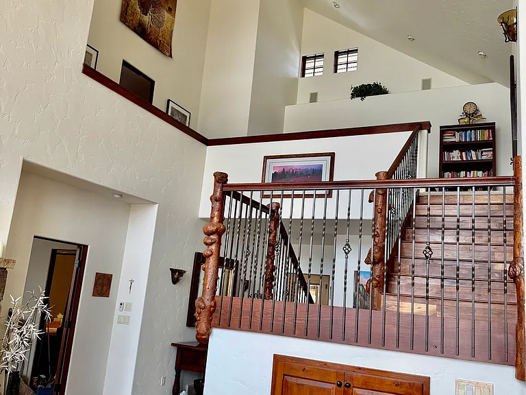 105 Primrose Ln — Photo 12