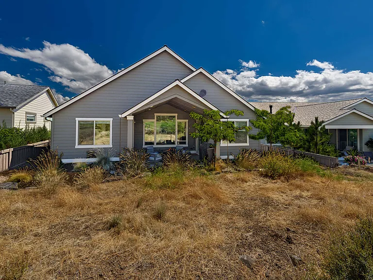 3055 NW Hidden Ridge Dr — Photo 34