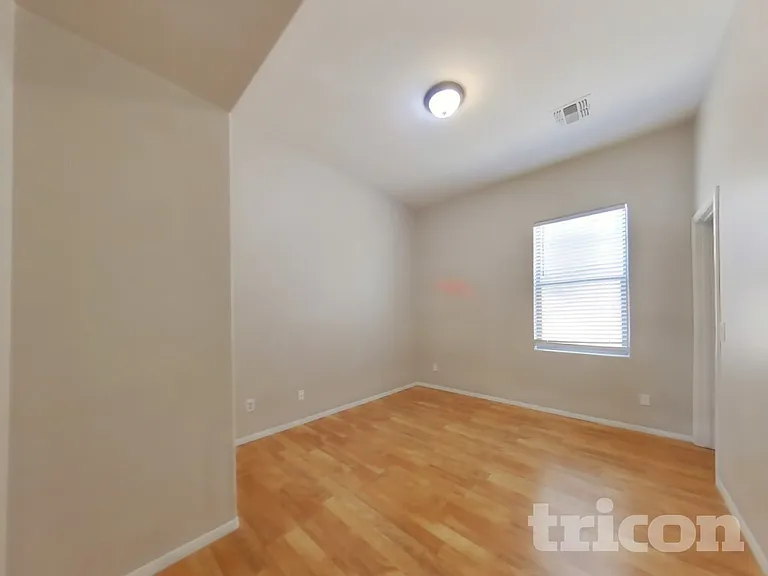 20834 N Jones Ct — Photo 13