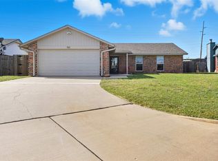 901 SW 66th St, Lawton, OK 73505