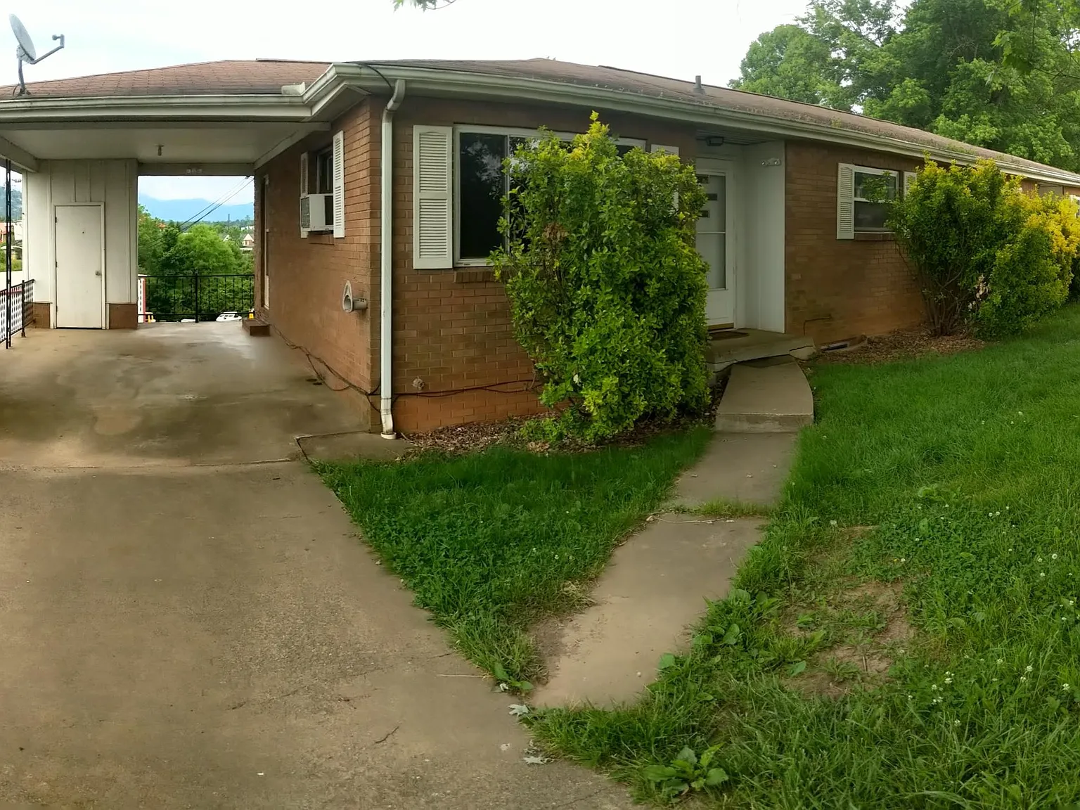 2 bed, 726 sqft, $950 — Photo 2