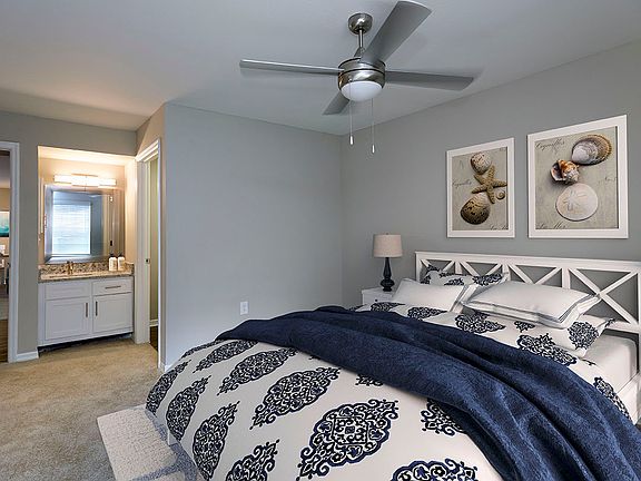 4th image of 2729 Seville Blvd