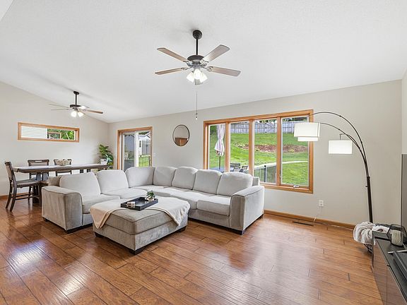 5th image of 2086 20th St
