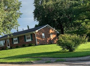 2702 Stetson Ln, Lexington, KY 40517