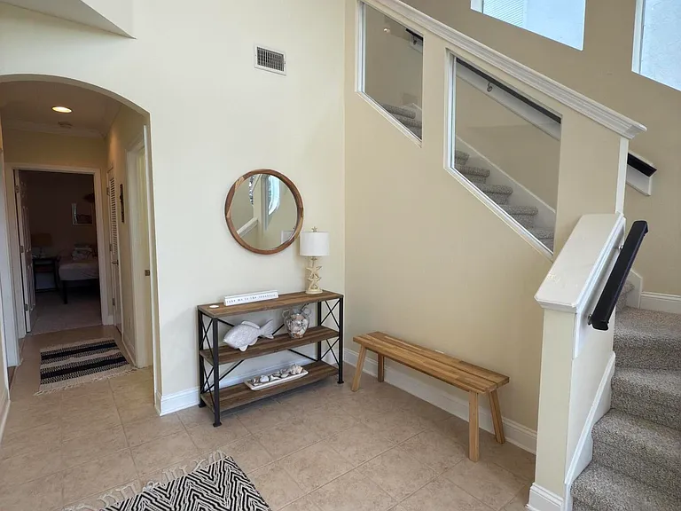692 Sand Isles Cir — Photo 4