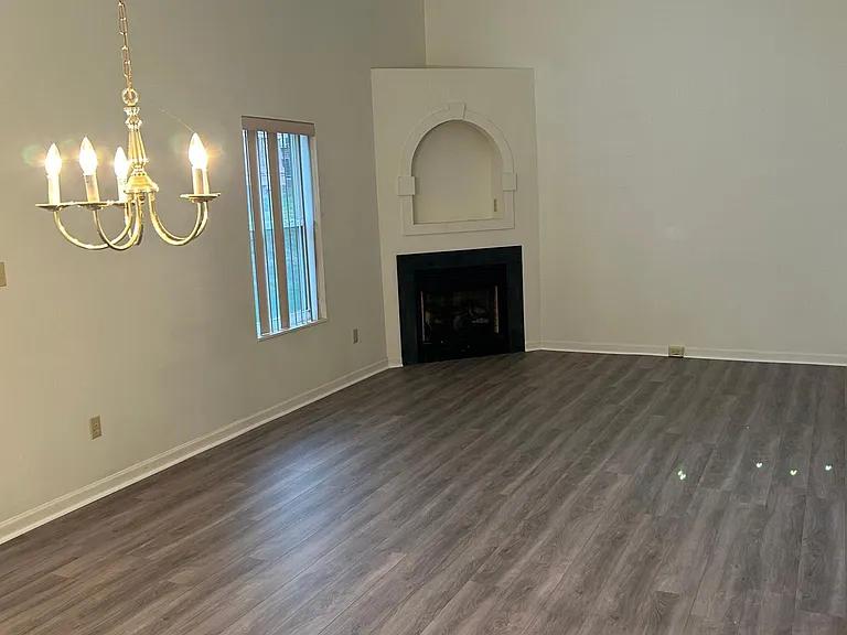 2024 Arbor Ridge Ct — Photo 15
