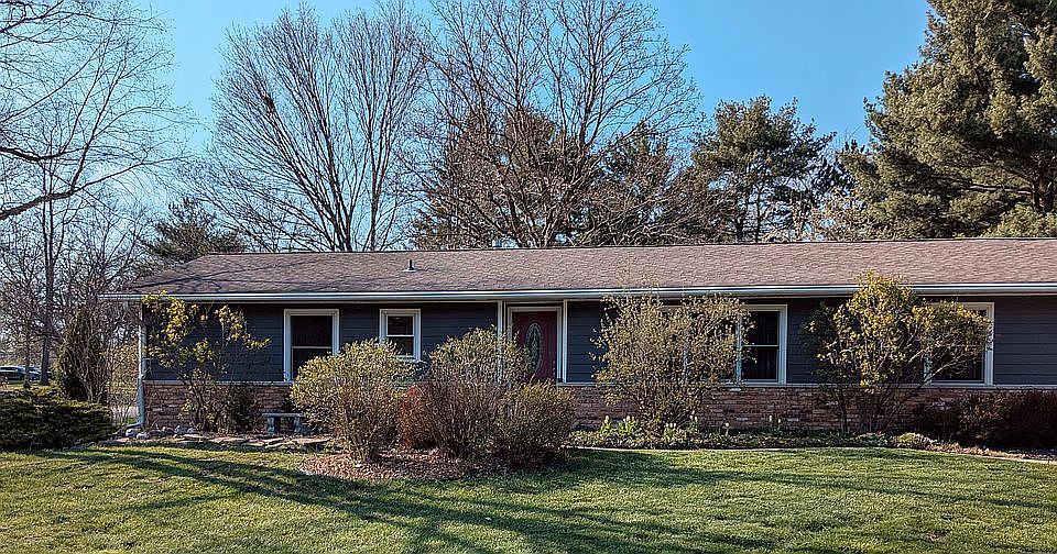 1st image of 2200 Robinhood Ln