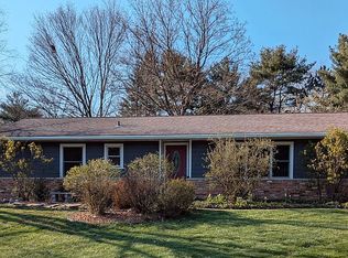 2200 Robinhood Ln, West Lafayette, IN 47906