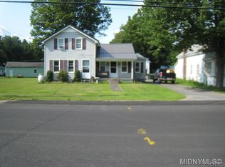 5511 Lee Center Taberg Rd, Lee Center, NY 13363