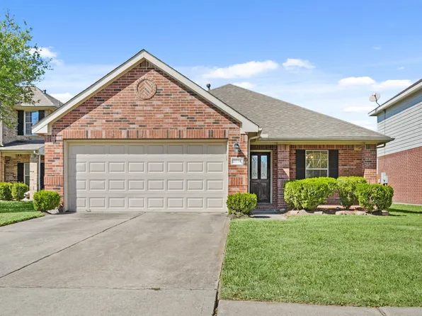 2134 Vermillion Oak St, Fresno, TX 77545