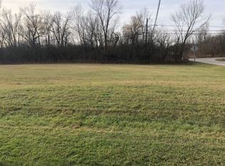 715 Willow Ave, Waukegan, IL 60085