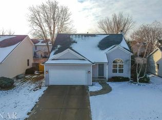 3105 Creek Side Rd, Bloomington, IL 61704