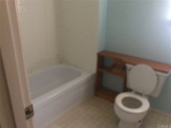 5th image of 14951 Ballpark Ave