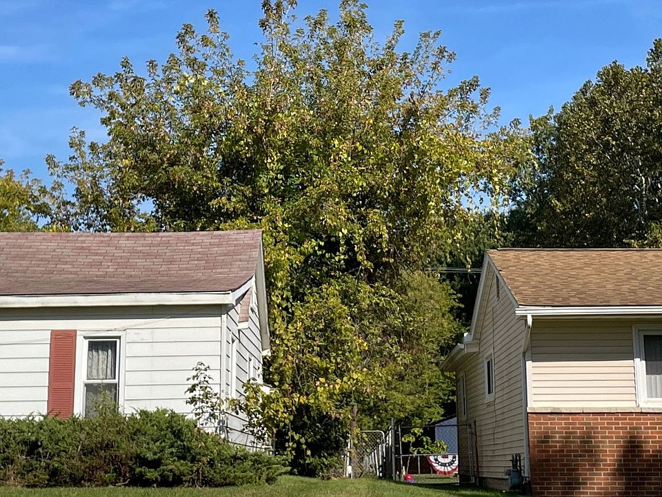 2nd image of 29958 West Rd