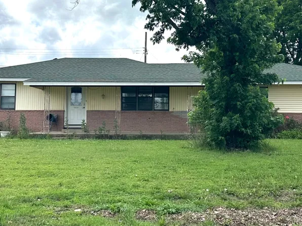 110 N Cottonwood Ln, Stratford, OK 74872