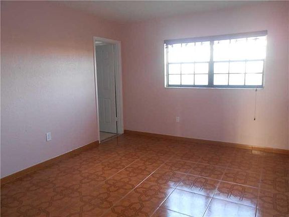 4th image of 15969 NW 64th Ave APT 410