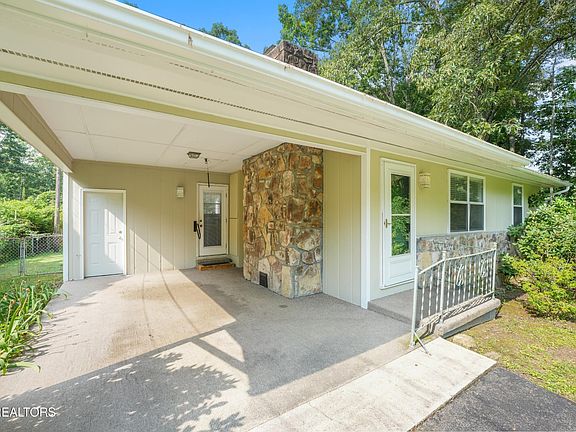 2nd image of 9136 Hondo Dr