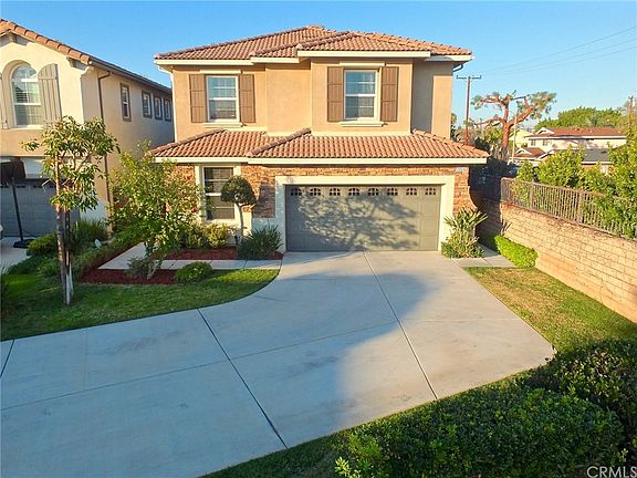 4th image of 20516 Gordon Pl