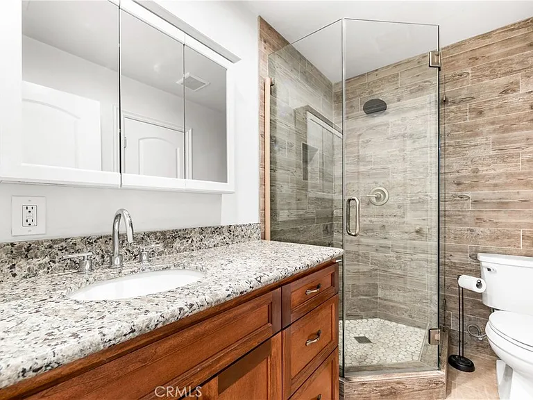 5892 Meadowlark Dr — Photo 18